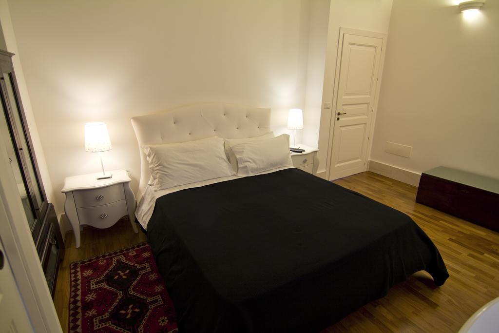 La Residenza Del Reginale Panzió Szirakúza Szoba fotó