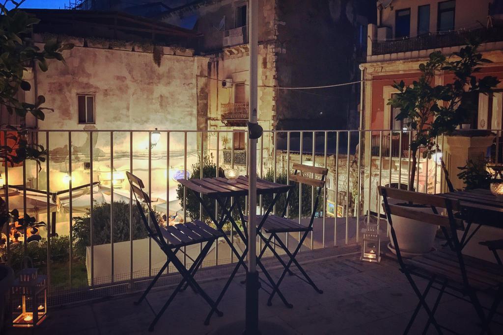 La Residenza Del Reginale Panzió Szirakúza Kültér fotó